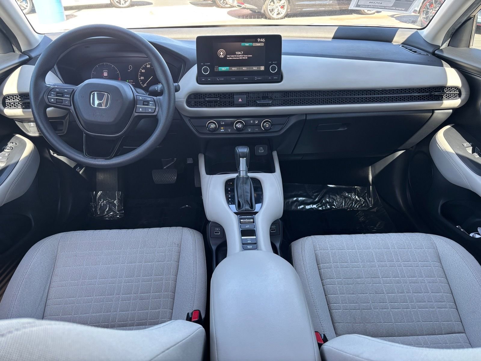 Used 2023 Honda HR-V LX image 19