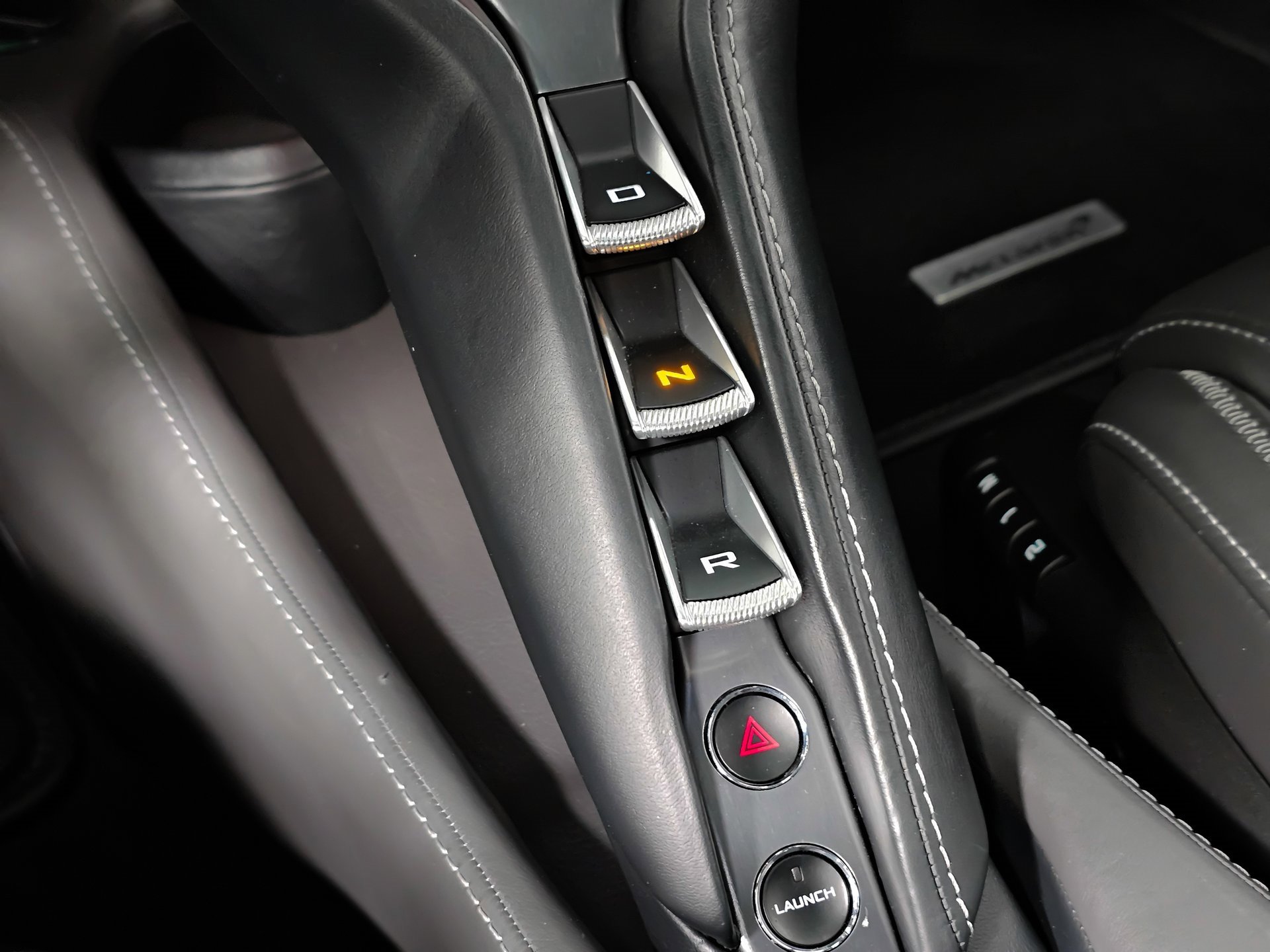 Used 2019 McLaren 720S image 17