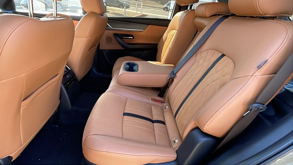 New 2025 MAZDA CX-70 3.3 Turbo S w/ Premium Plus image 16