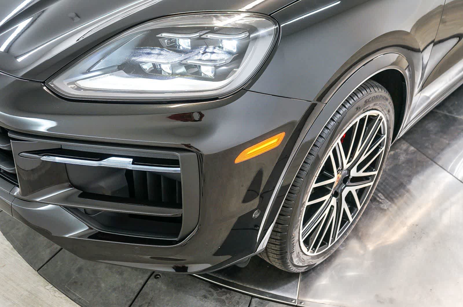 New 2026 Porsche Cayenne S AWD/4WD image 16