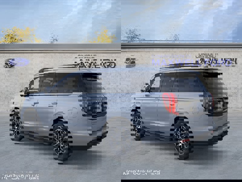 New 2026 Ford Expedition Active RWD image 17