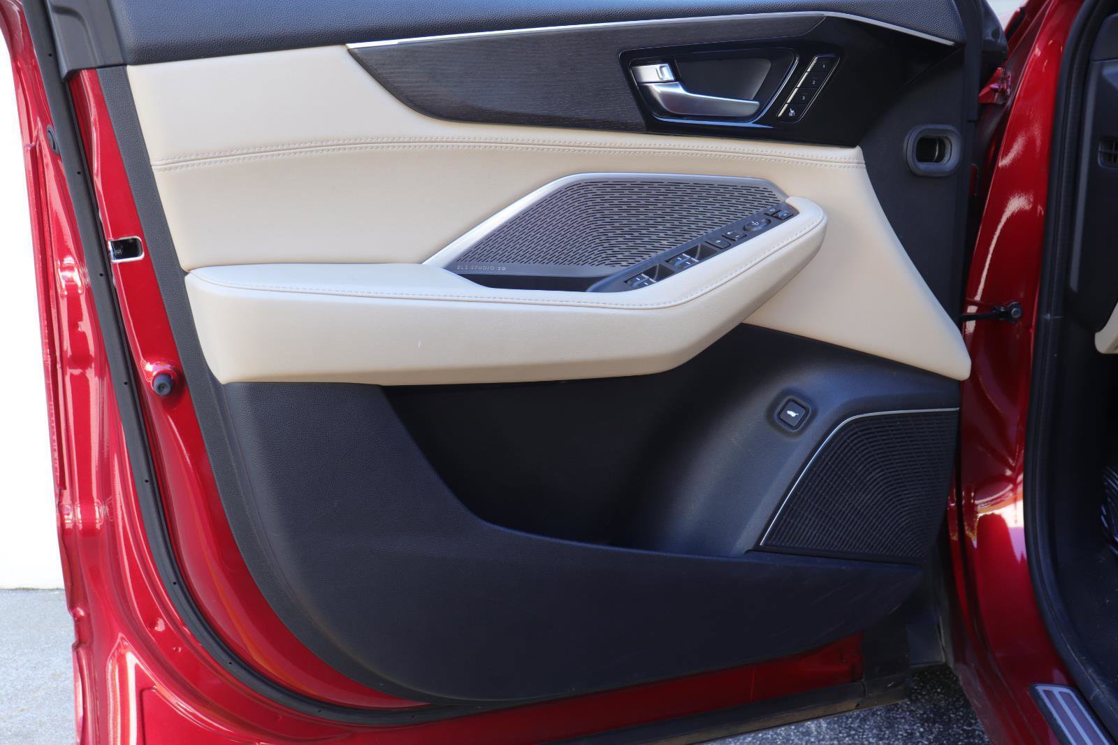 Used 2022 Acura MDX SH-AWD w/ Advance Package image 10