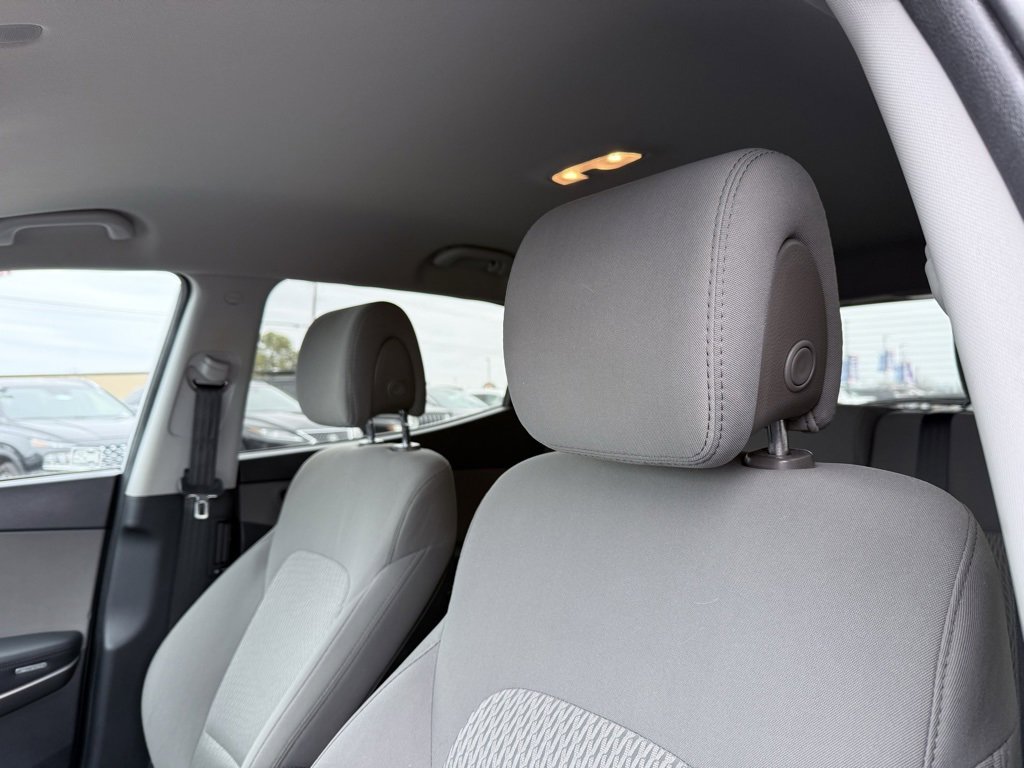 Used 2016 Hyundai Santa Fe Sport image 23