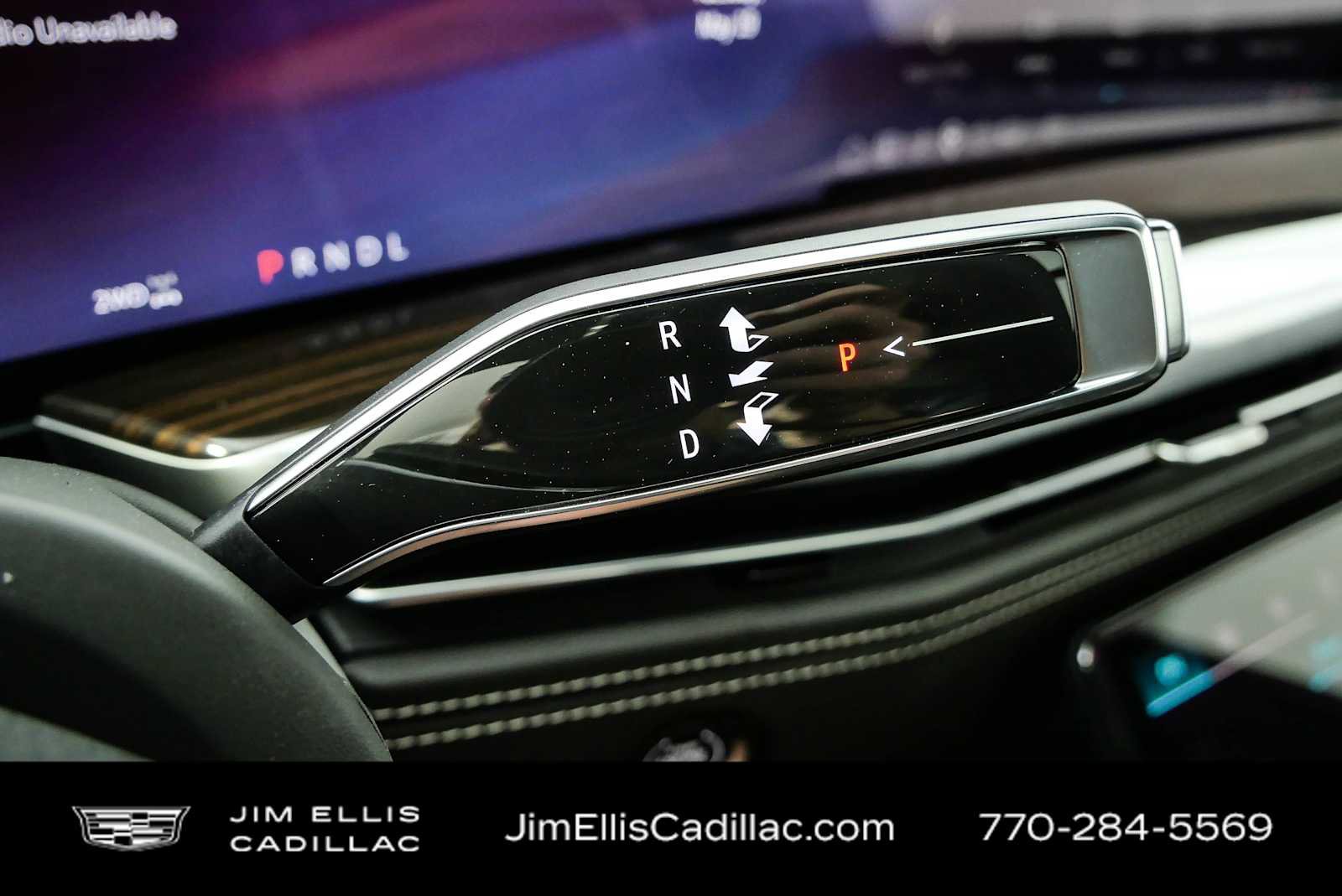 New 2026 Cadillac Escalade ESV Luxury w/ Touring Package AWD/4WD image 18