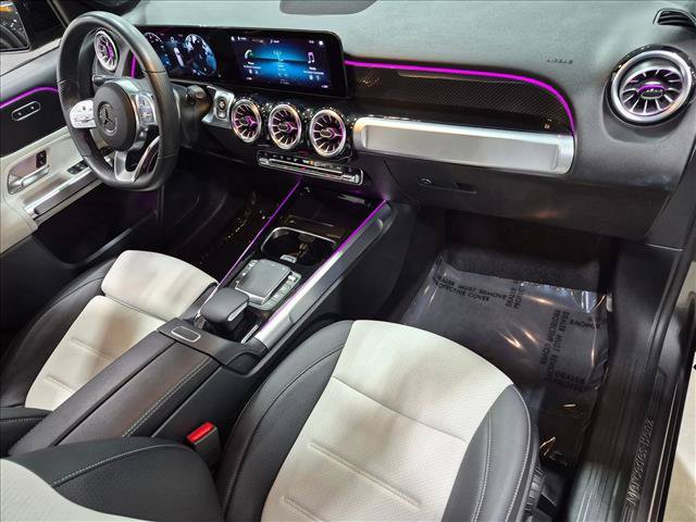 Used 2022 Mercedes-Benz GLB 250 image 22