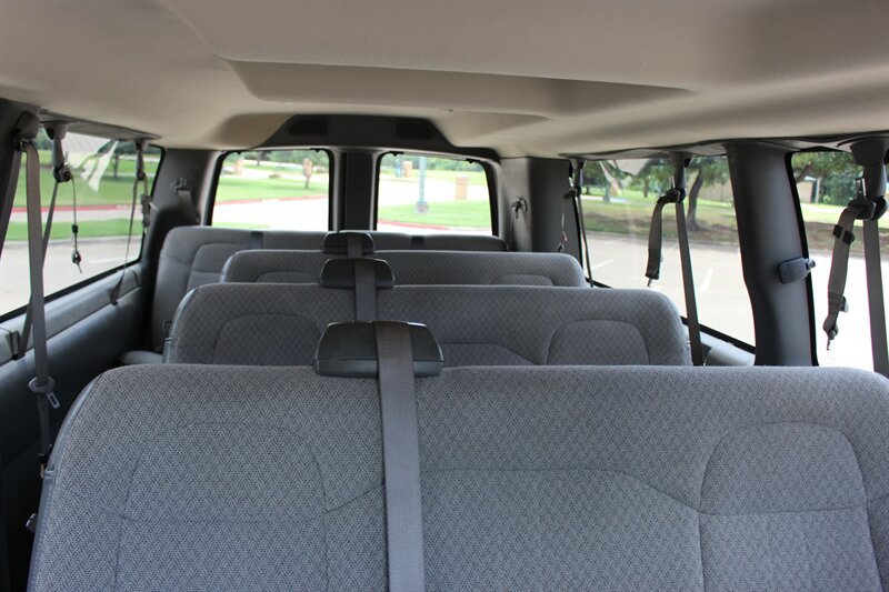 Used 2025 Chevrolet Express 3500 LS RWD image 11