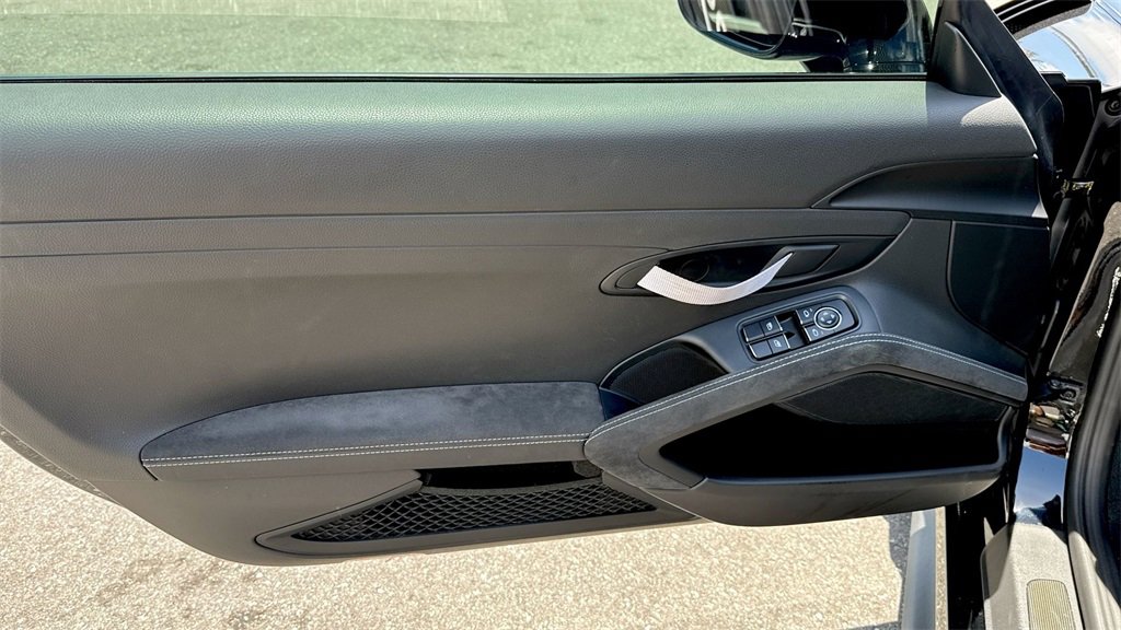 Used 2019 Porsche 911 GT3 RS image 42