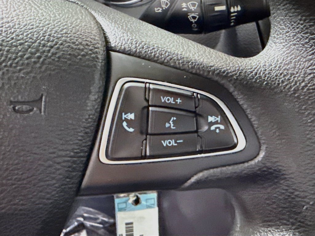 Used 2017 Ford Focus SE FWD image 14
