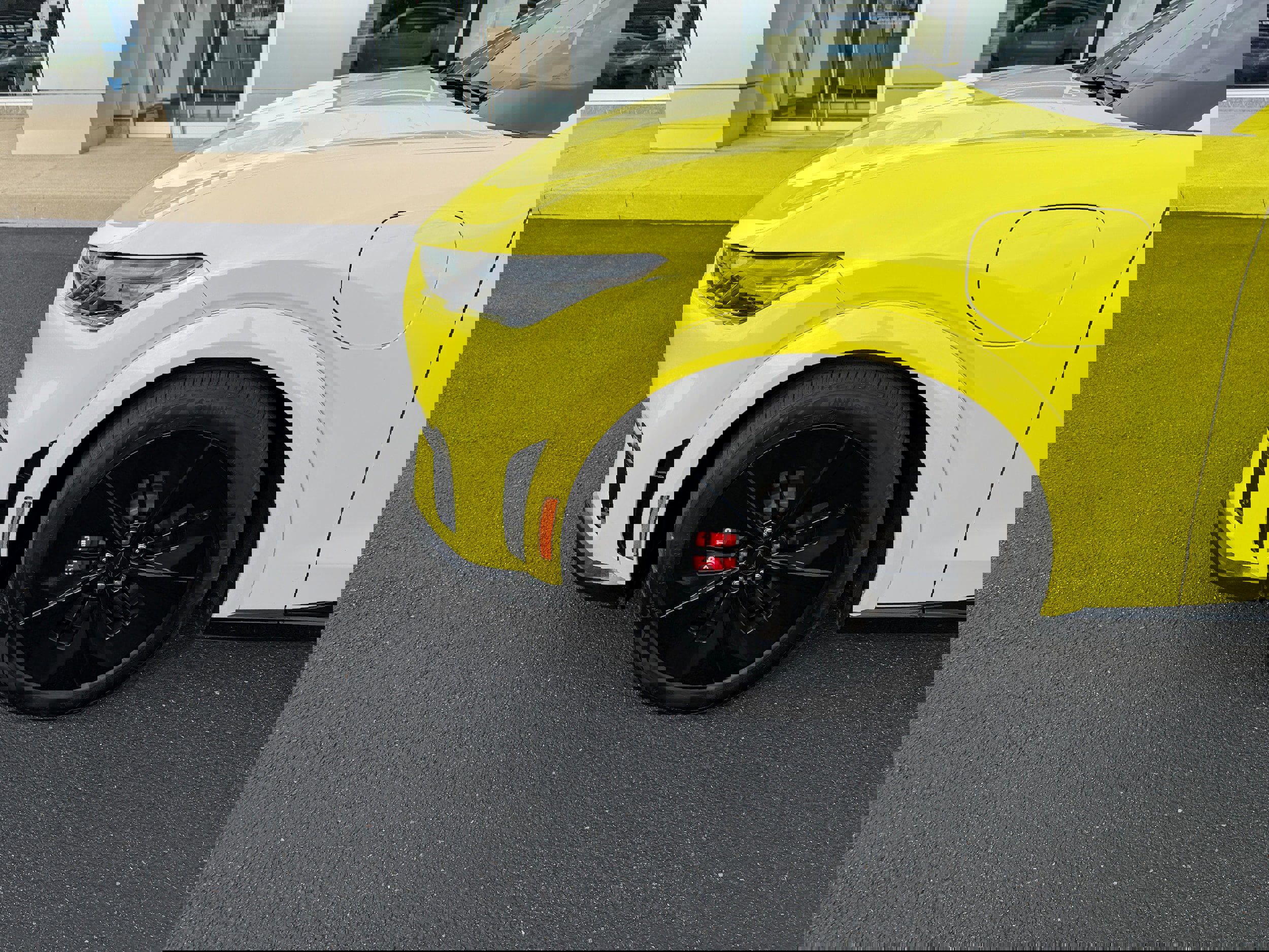 Certified 2025 Ford Mustang Mach-E GT AWD/4WD image 11