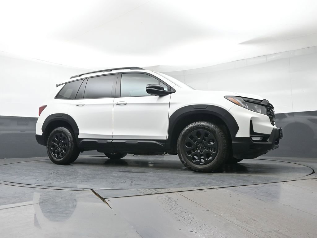 Used 2023 Honda Passport TrailSport image 33