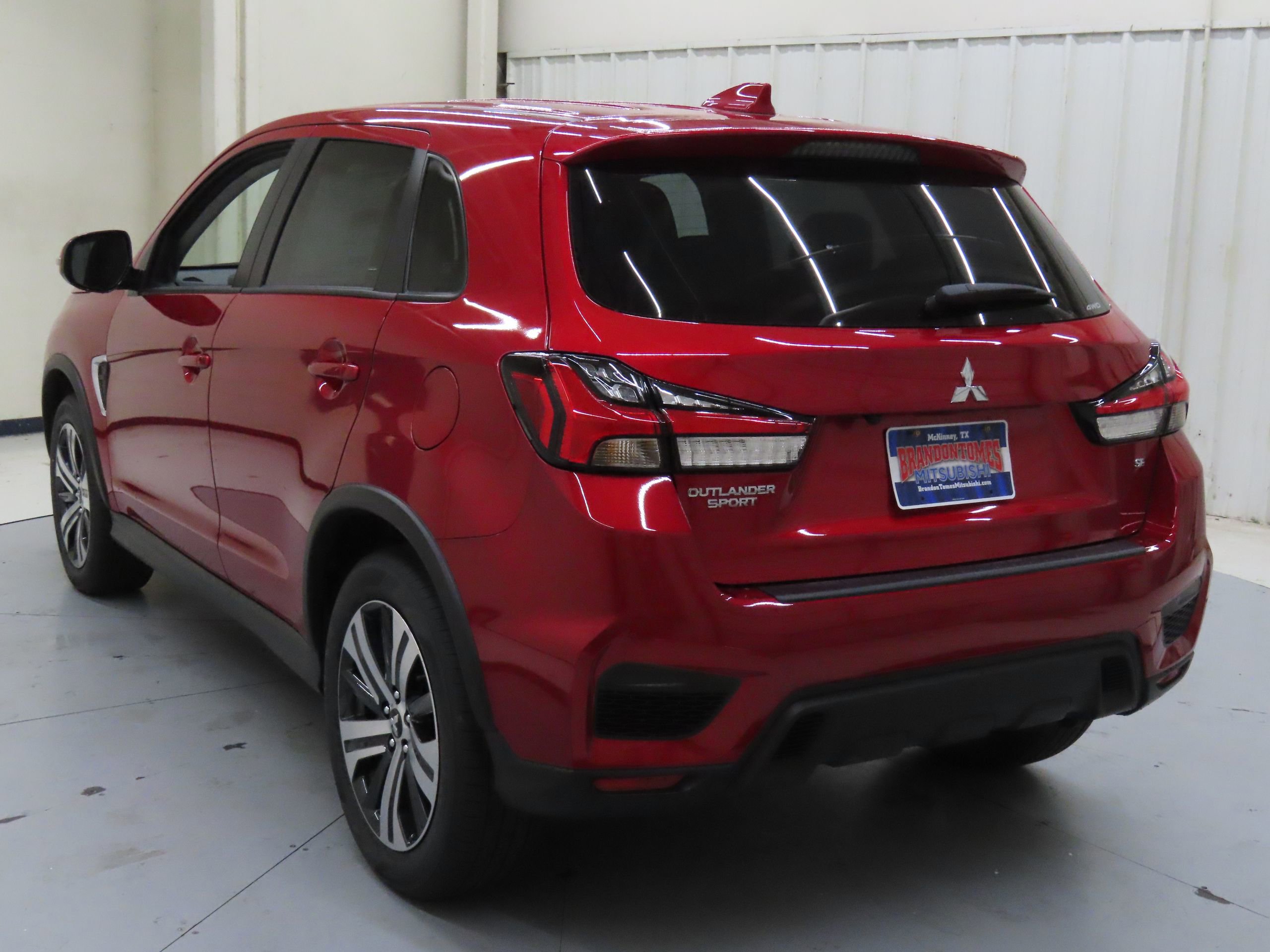 New 2025 Mitsubishi Outlander Sport SE image 5