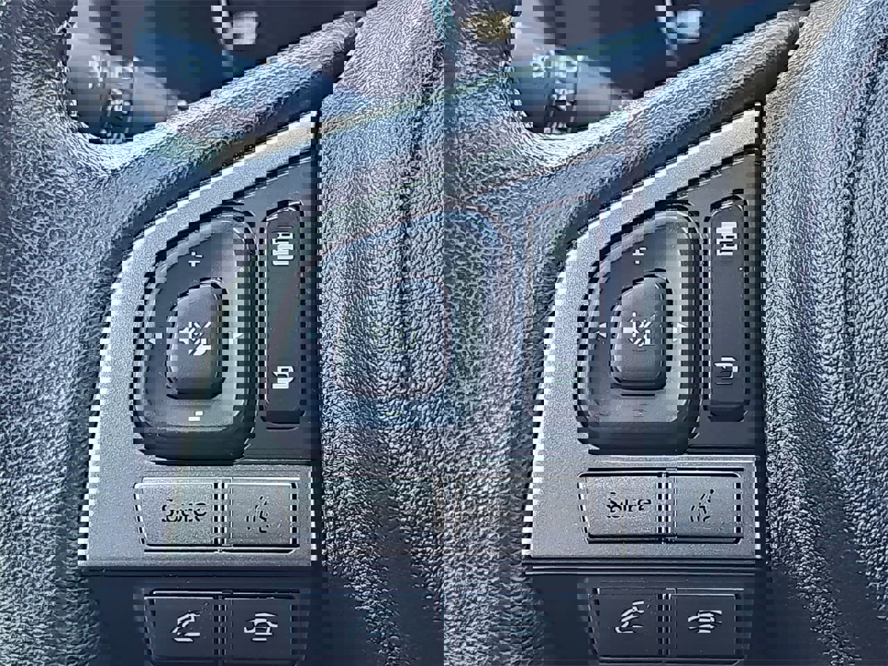 Used 2018 Subaru Forester 2.5i Limited image 22