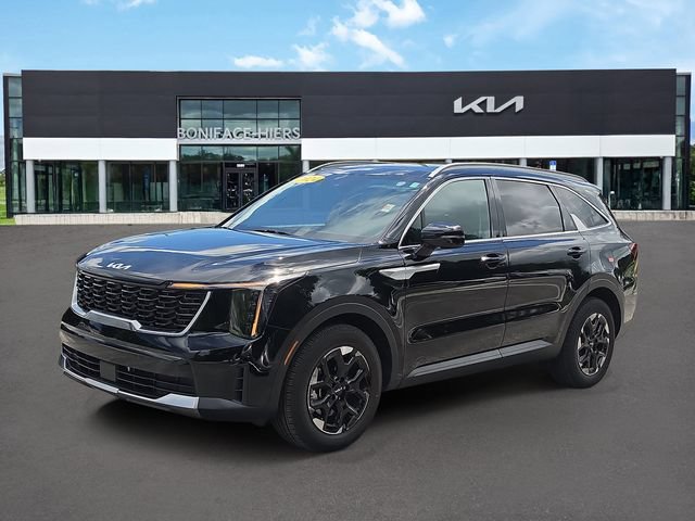 Certified 2025 Kia Sorento S w/ Panoramic Sunroof Package FWD image 2