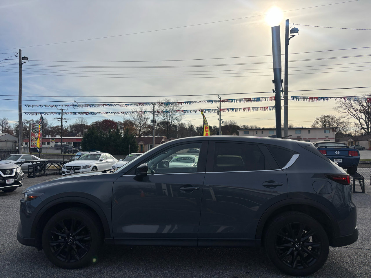 Used 2022 MAZDA CX-5 Carbon Edition image 2