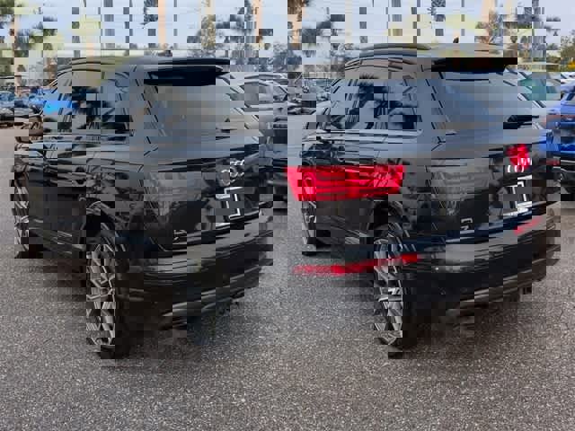 Used 2019 Audi Q7 3.0T Prestige w/ Prestige Package image 6