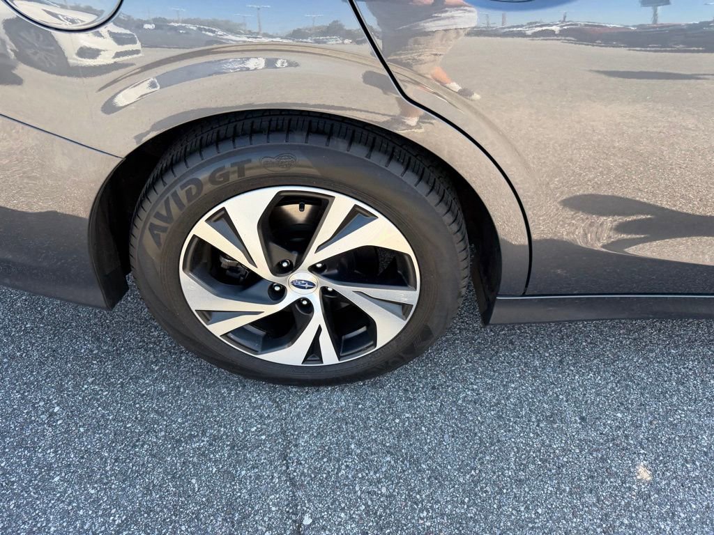 Used 2023 Subaru Legacy Premium AWD/4WD image 5
