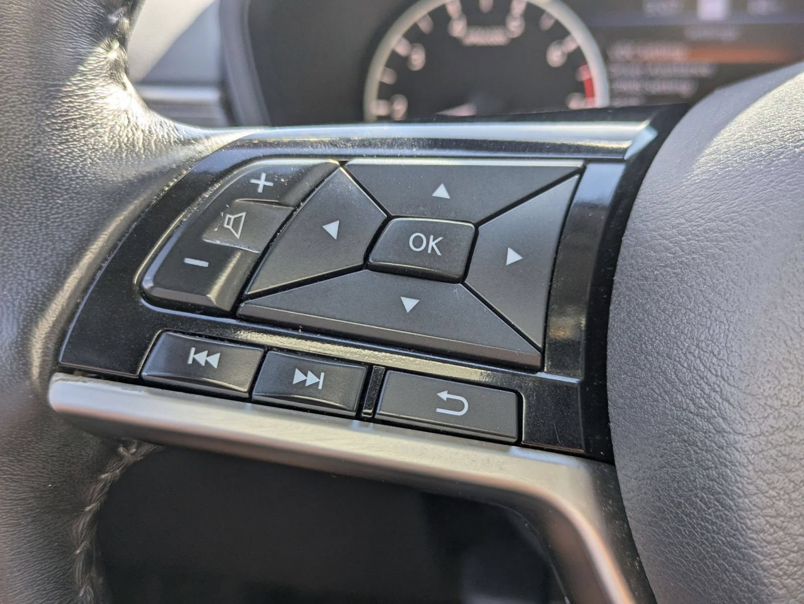 Used 2019 Nissan Altima 2.5 SL FWD image 17