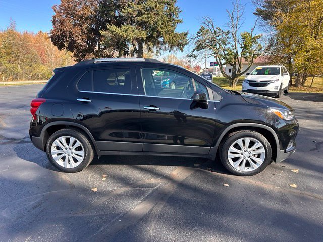 Used 2020 Chevrolet Trax Premier FWD image 6