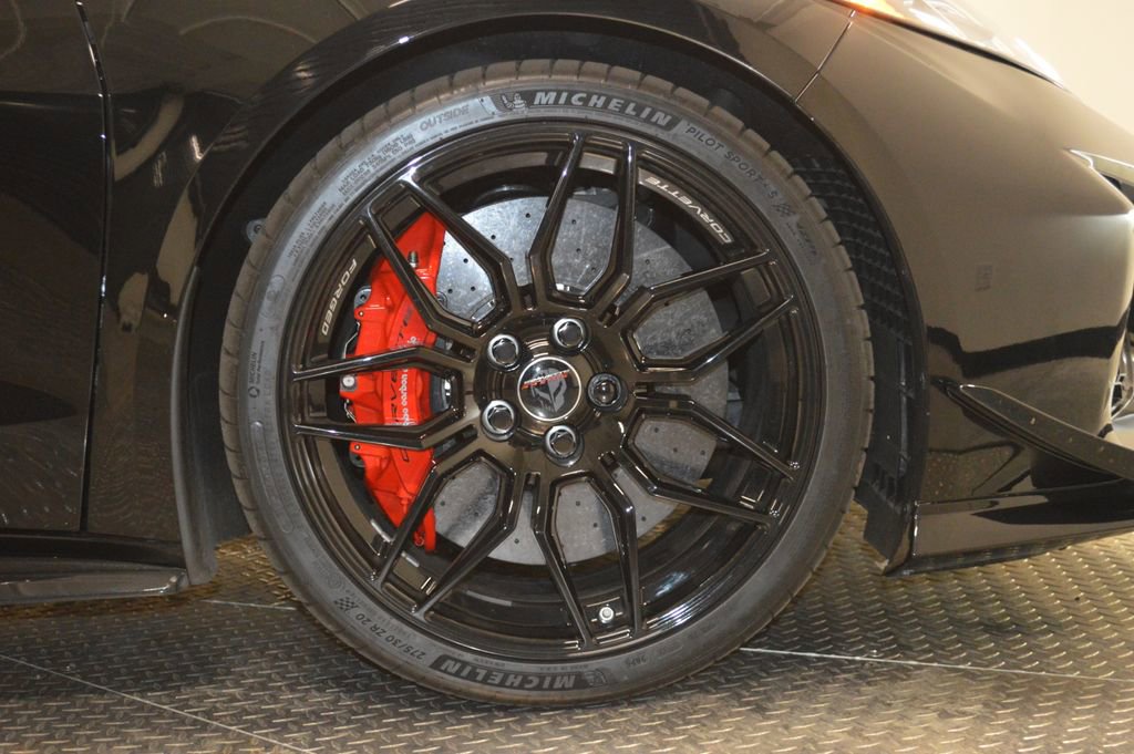 Used 2025 Chevrolet Corvette Z06 w/ Z07 Performance Package image 14