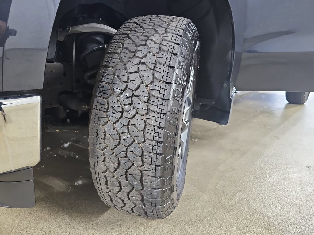 Certified 2024 Chevrolet Silverado 1500 LT AWD/4WD image 37