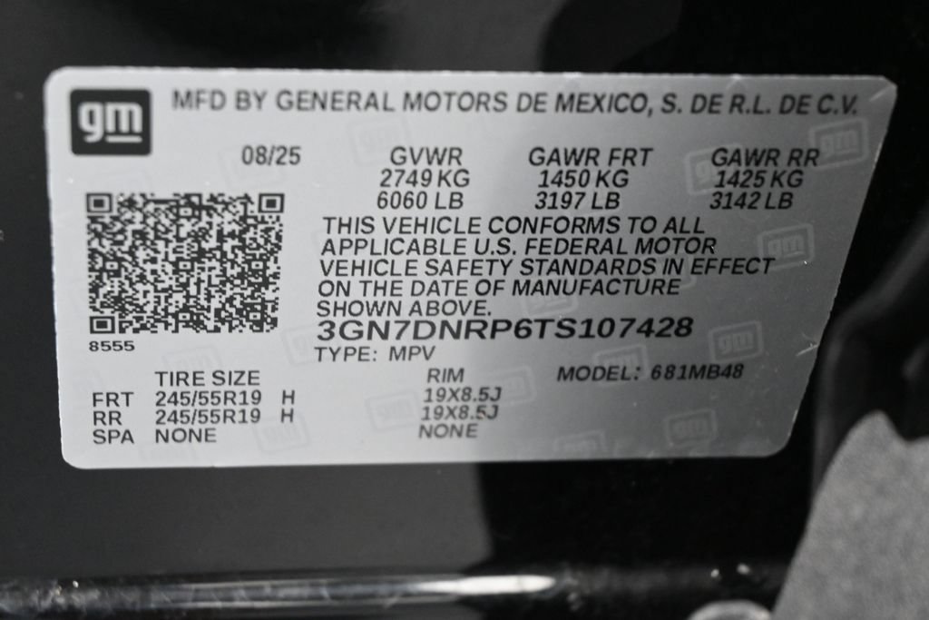 Used 2026 Chevrolet Equinox EV LT FWD image 18