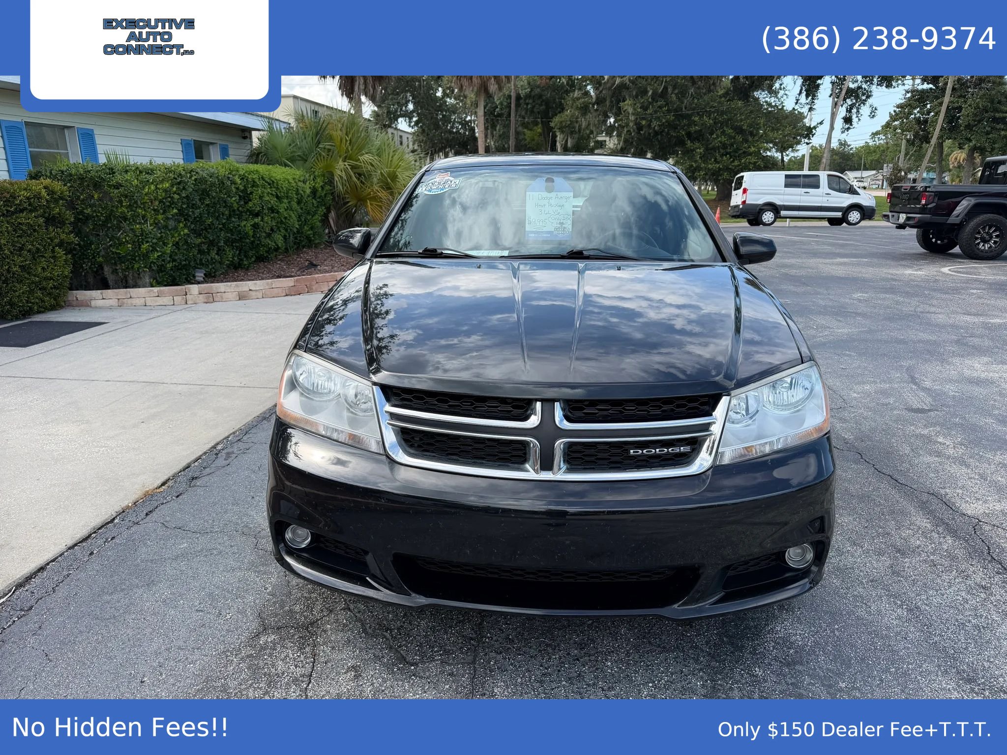 Used 2011 Dodge Avenger Heat FWD image 2