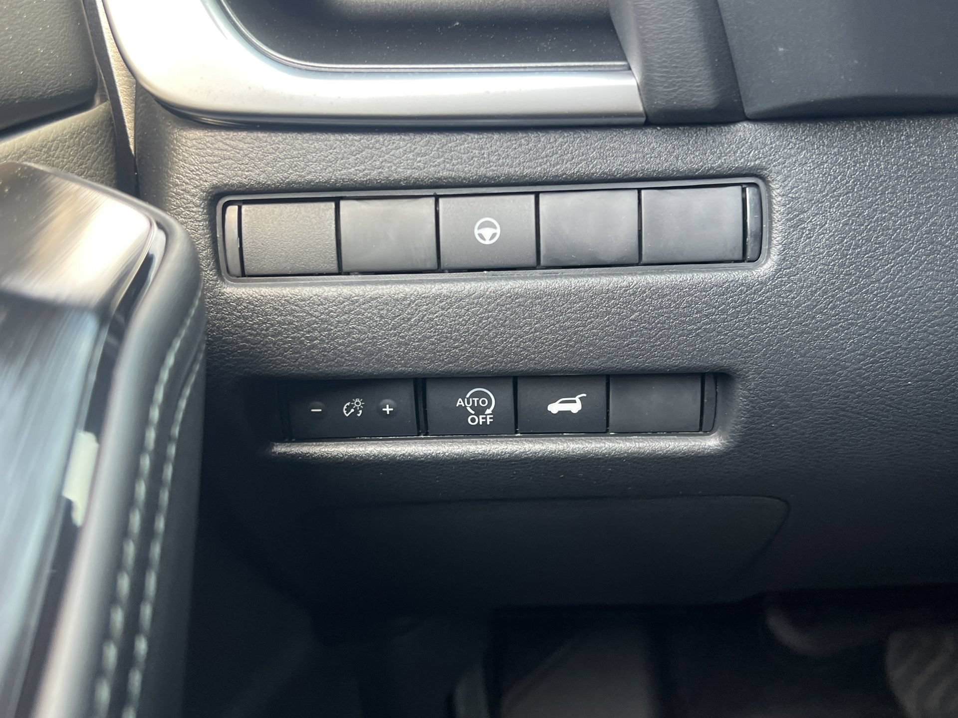 New 2026 Nissan Rogue SV w/ Cold Weather Package FWD image 12