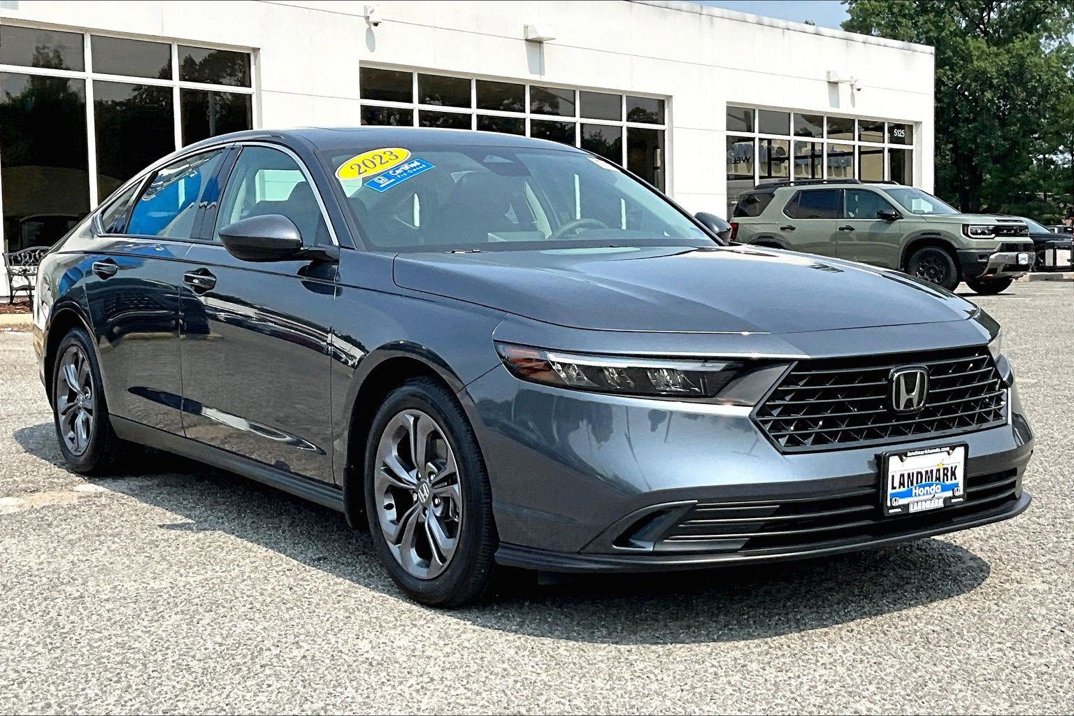 Certified 2023 Honda Accord EX image 11