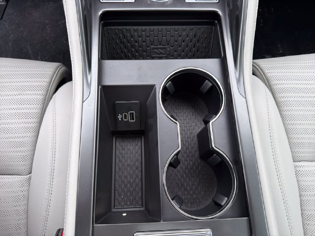 New 2026 Lincoln Nautilus Reserve AWD/4WD image 32