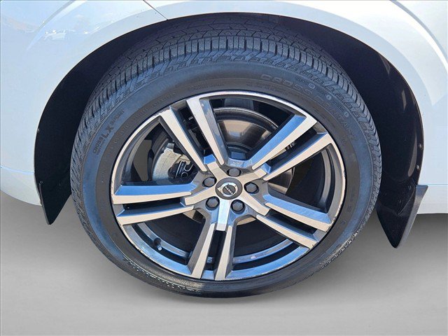 Used 2021 Volvo XC60 T5 Momentum FWD image 23