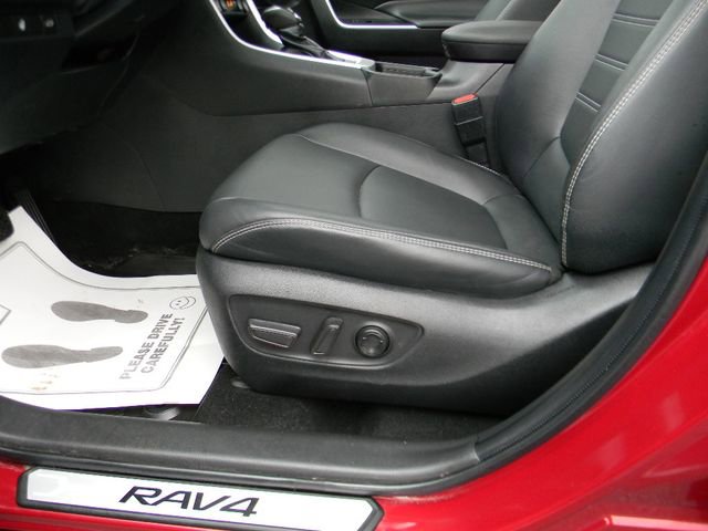 Used 2023 Toyota RAV4 XLE Premium AWD/4WD image 22