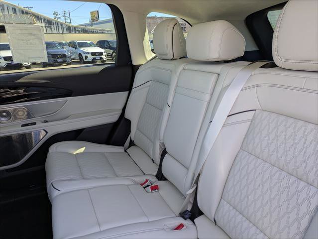 New 2026 Lincoln Nautilus Black Label image 12