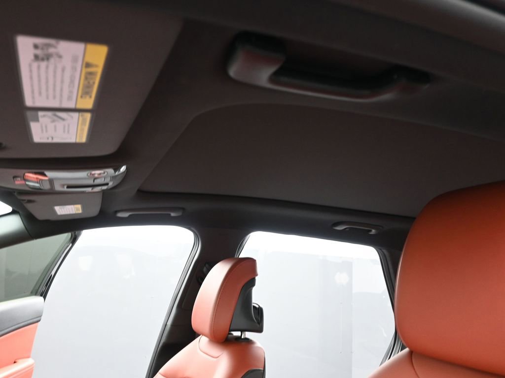 Used 2024 Kia Sportage SX image 11