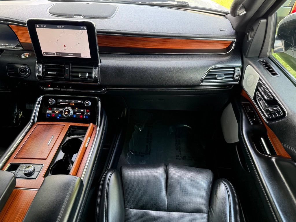 Used 2019 Lincoln Navigator L Reserve AWD/4WD image 25