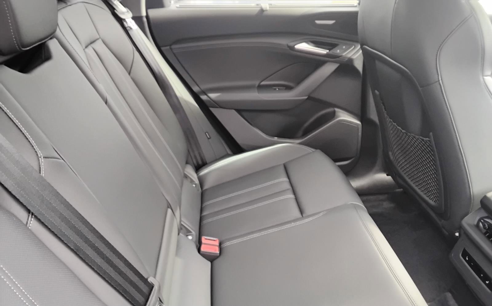 Certified 2025 Audi Q6 e-tron Premium Plus image 23