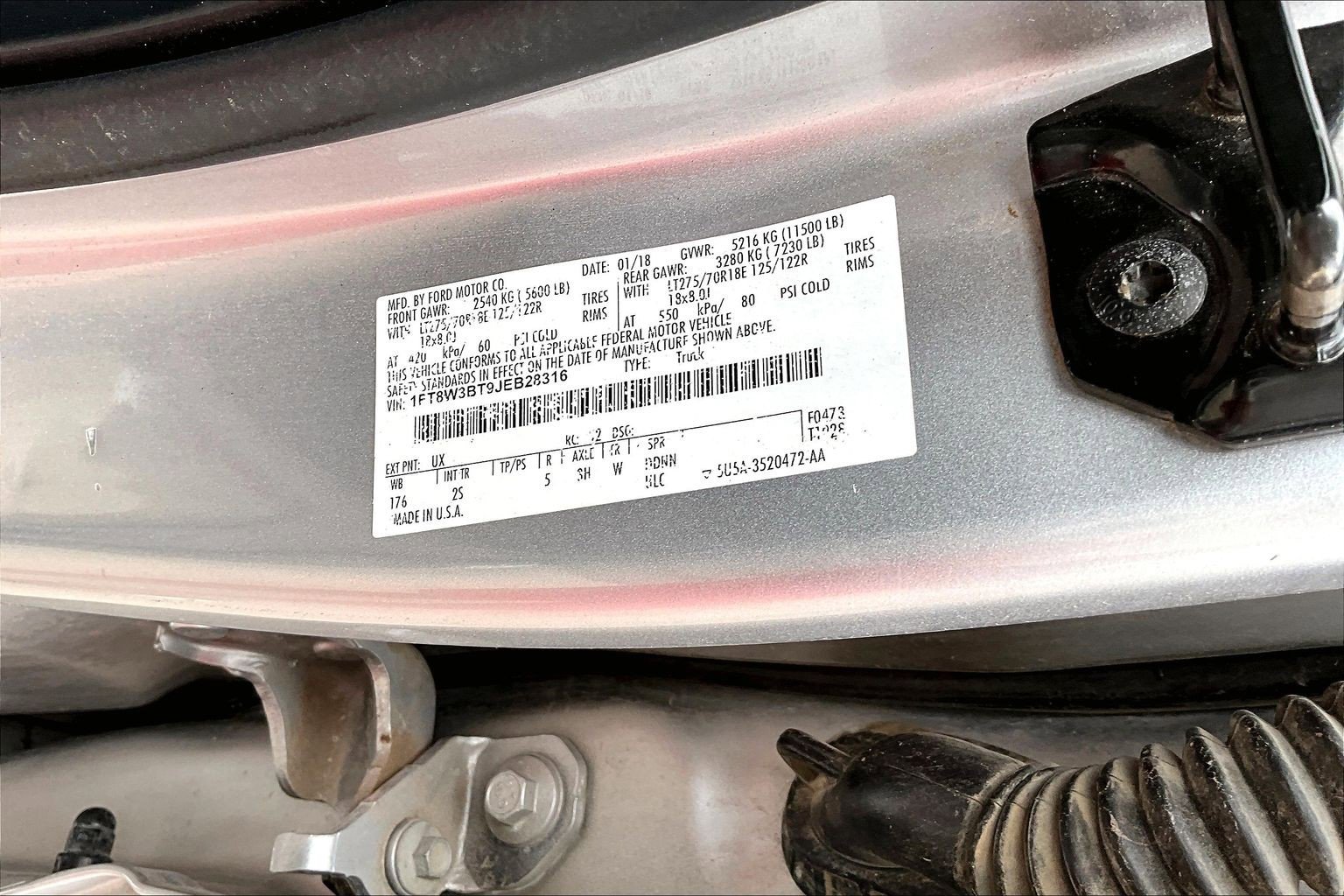 Used 2018 Ford F350 XLT w/ XLT Value Package AWD/4WD image 4