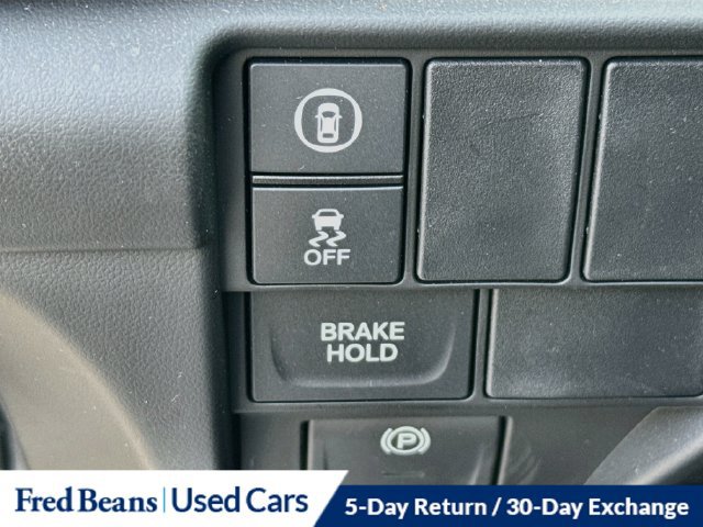 Used 2025 Acura RDX SH-AWD image 12
