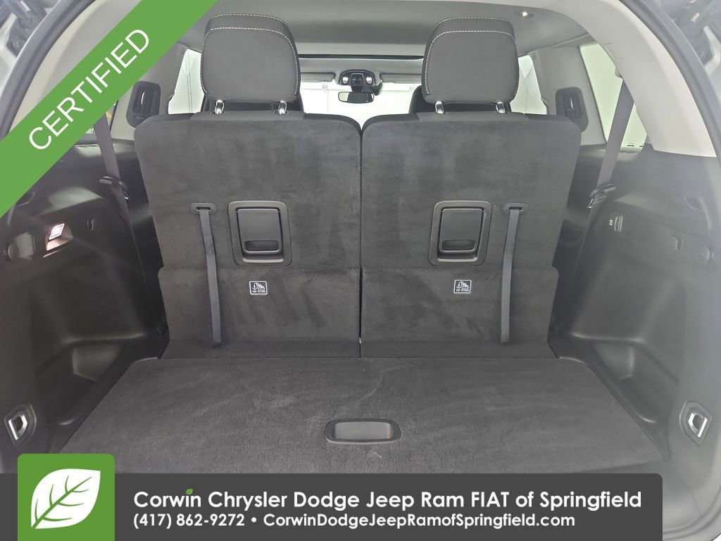 Used 2023 Jeep Grand Cherokee L Laredo AWD/4WD image 23