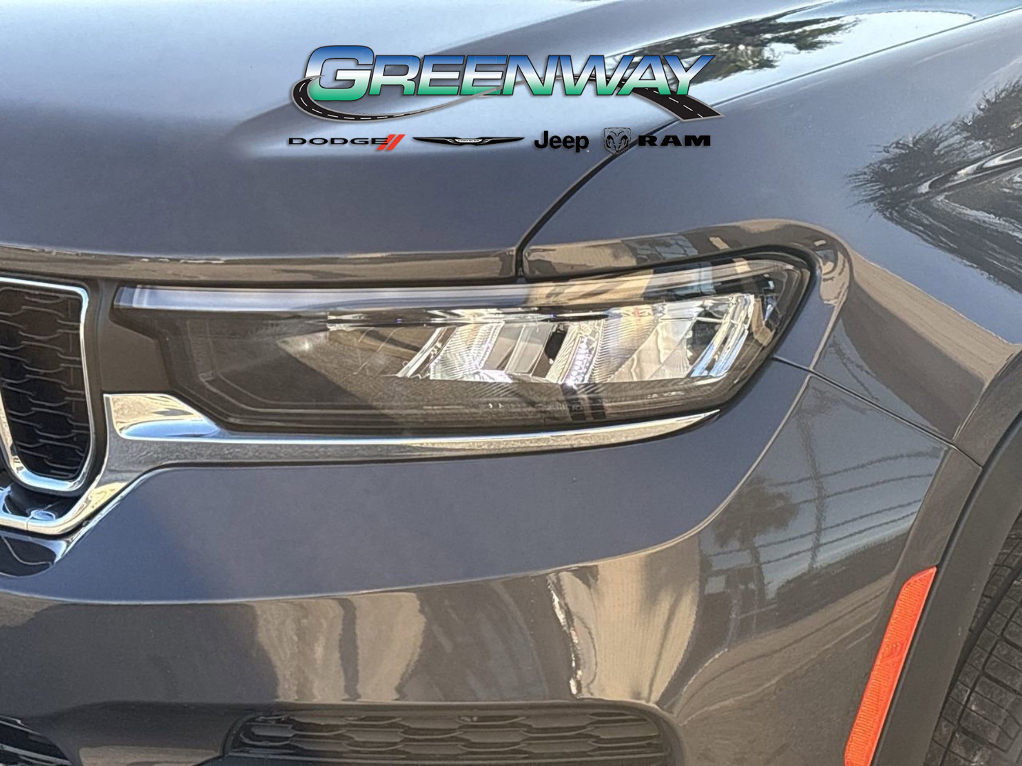 New 2025 Jeep Grand Cherokee Laredo image 6