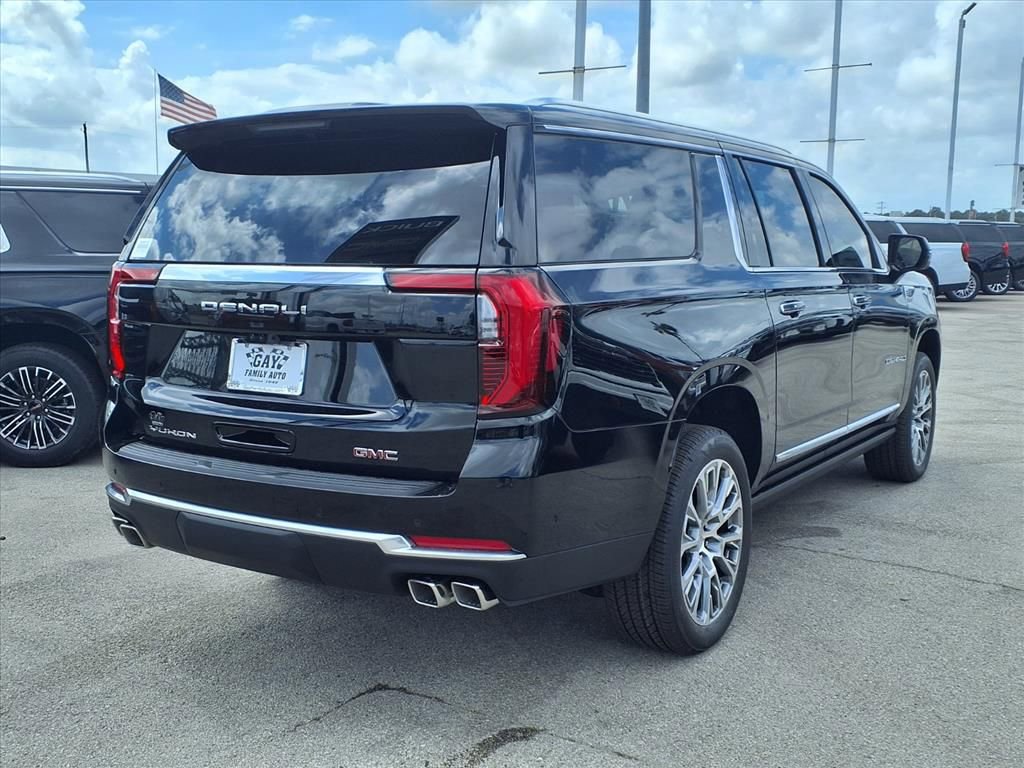 New 2026 GMC Yukon XL Denali w/ Denali Reserve Package AWD/4WD image 4