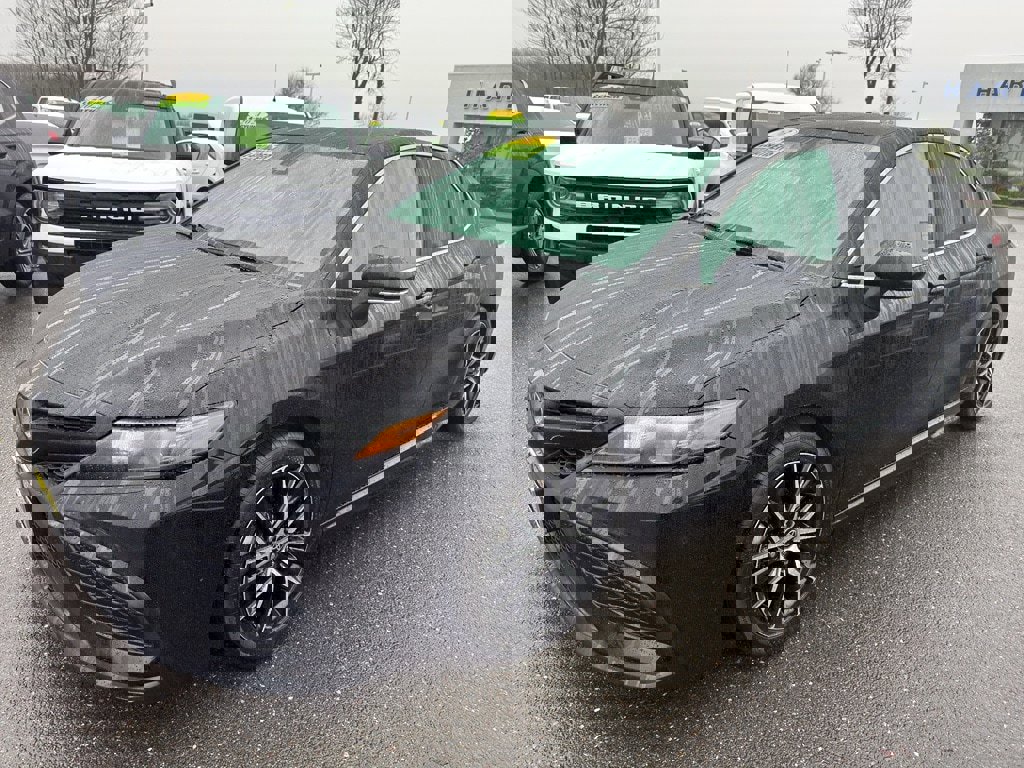 Used 2023 Toyota Camry SE image 7