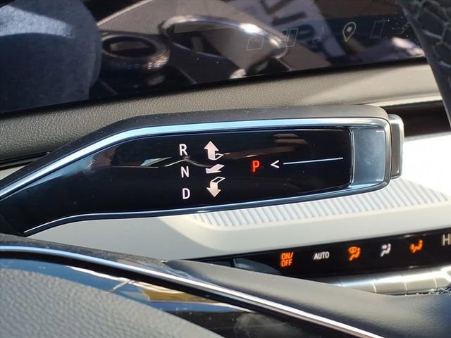 New 2026 Cadillac Optiq Luxury 2 image 13