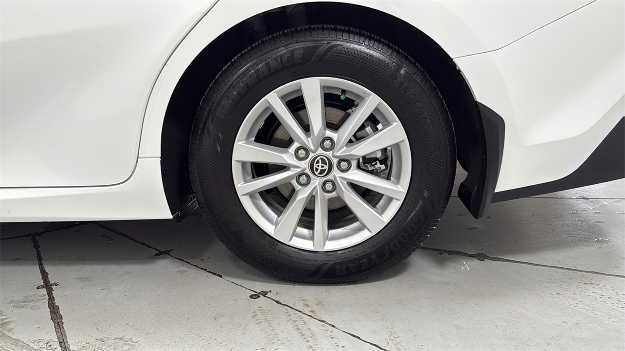 Used 2026 Toyota Camry LE w/ Convenience Package image 23