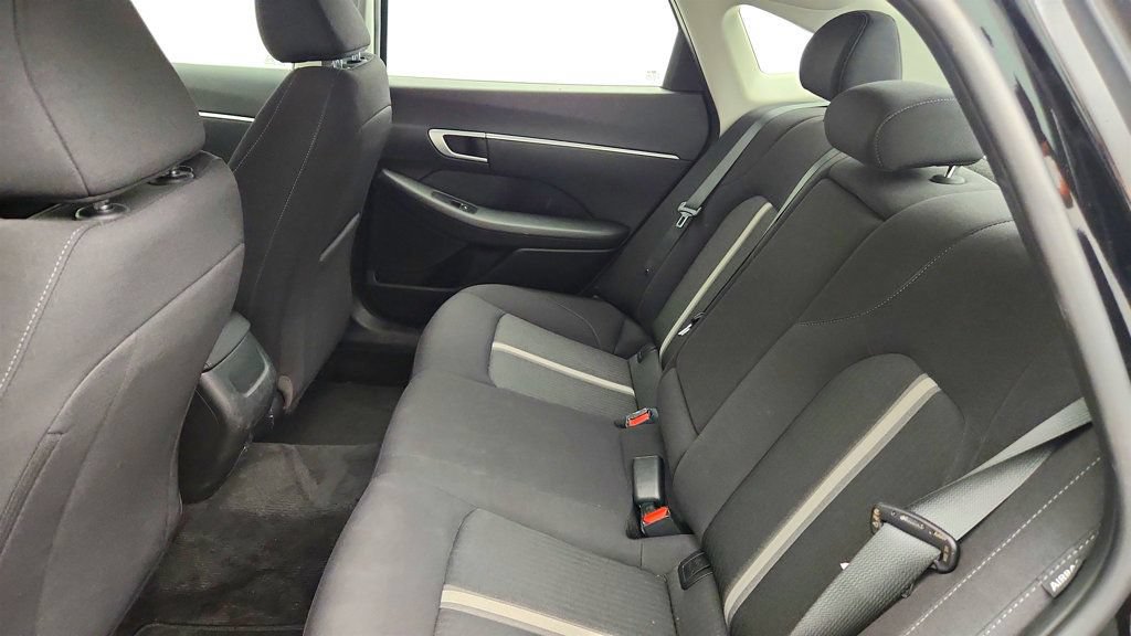 Used 2025 Hyundai Sonata SEL AWD/4WD image 20