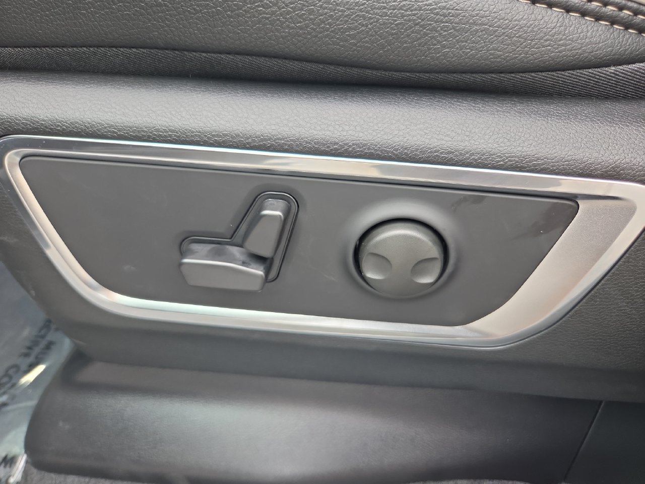 New 2026 RAM 1500 Laramie w/ Sport Appearance Package AWD/4WD image 20