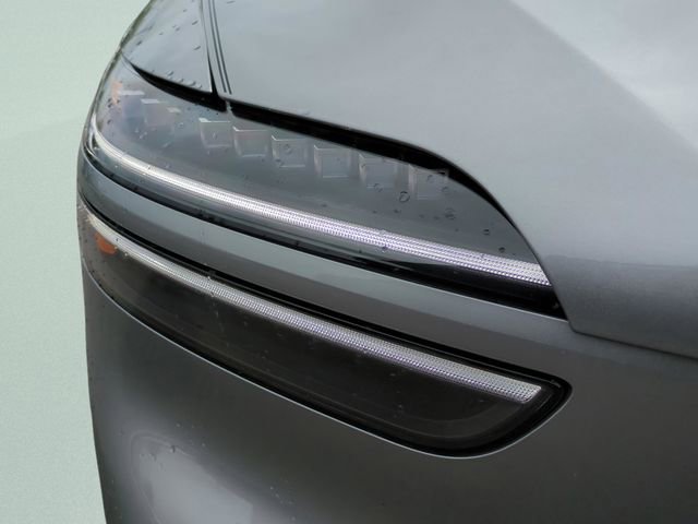 New 2026 Genesis GV70 2.5T Advanced image 9