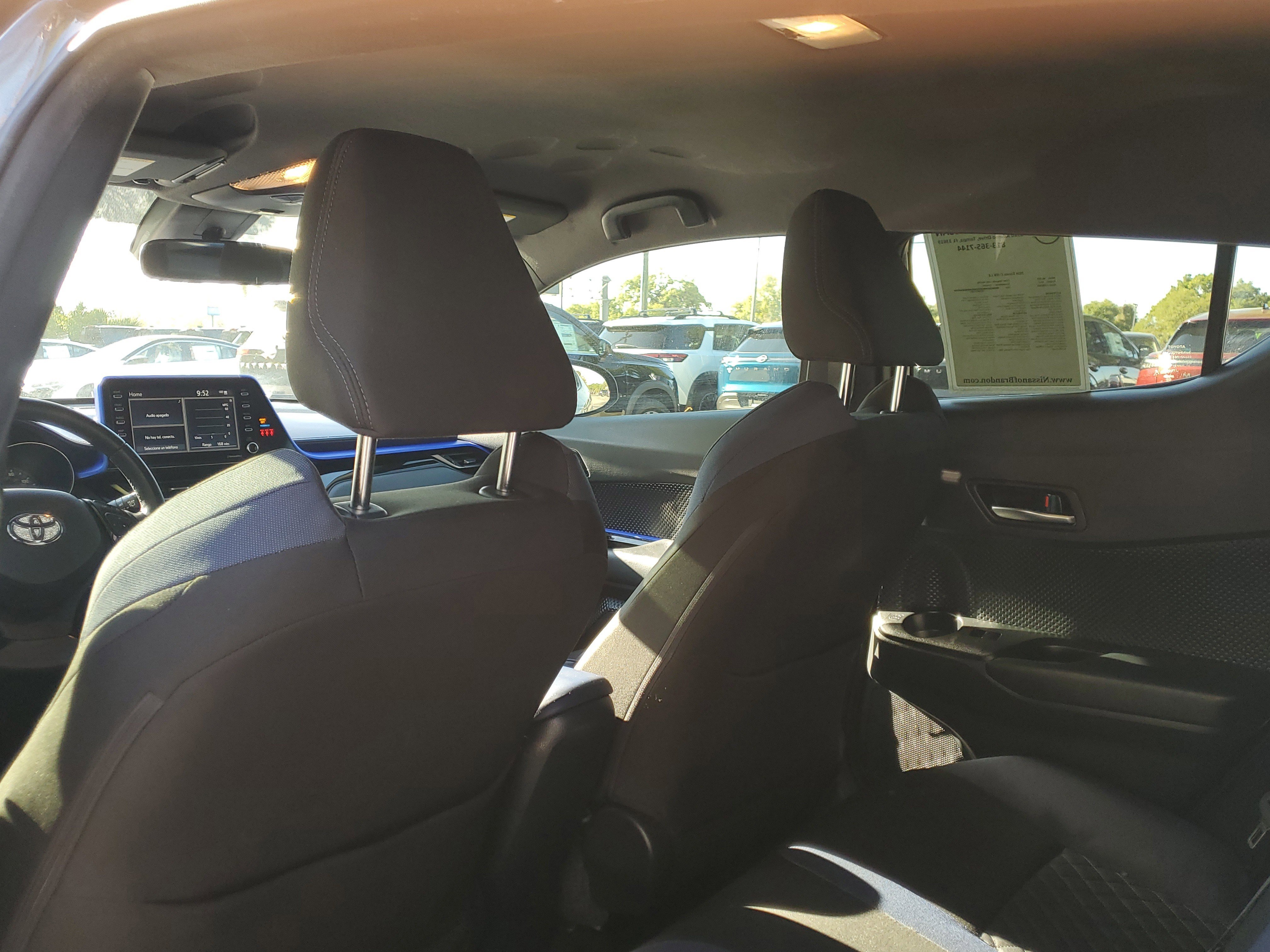 Used 2020 Toyota C-HR XLE image 12