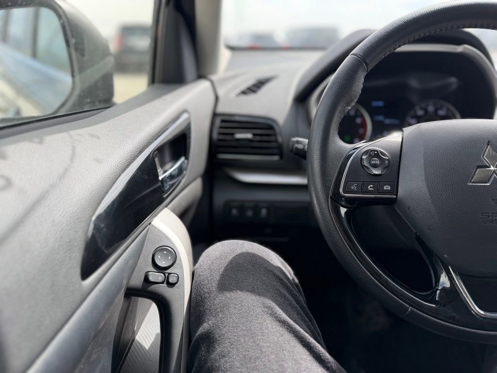 Used 2025 Mitsubishi Eclipse Cross SE image 9