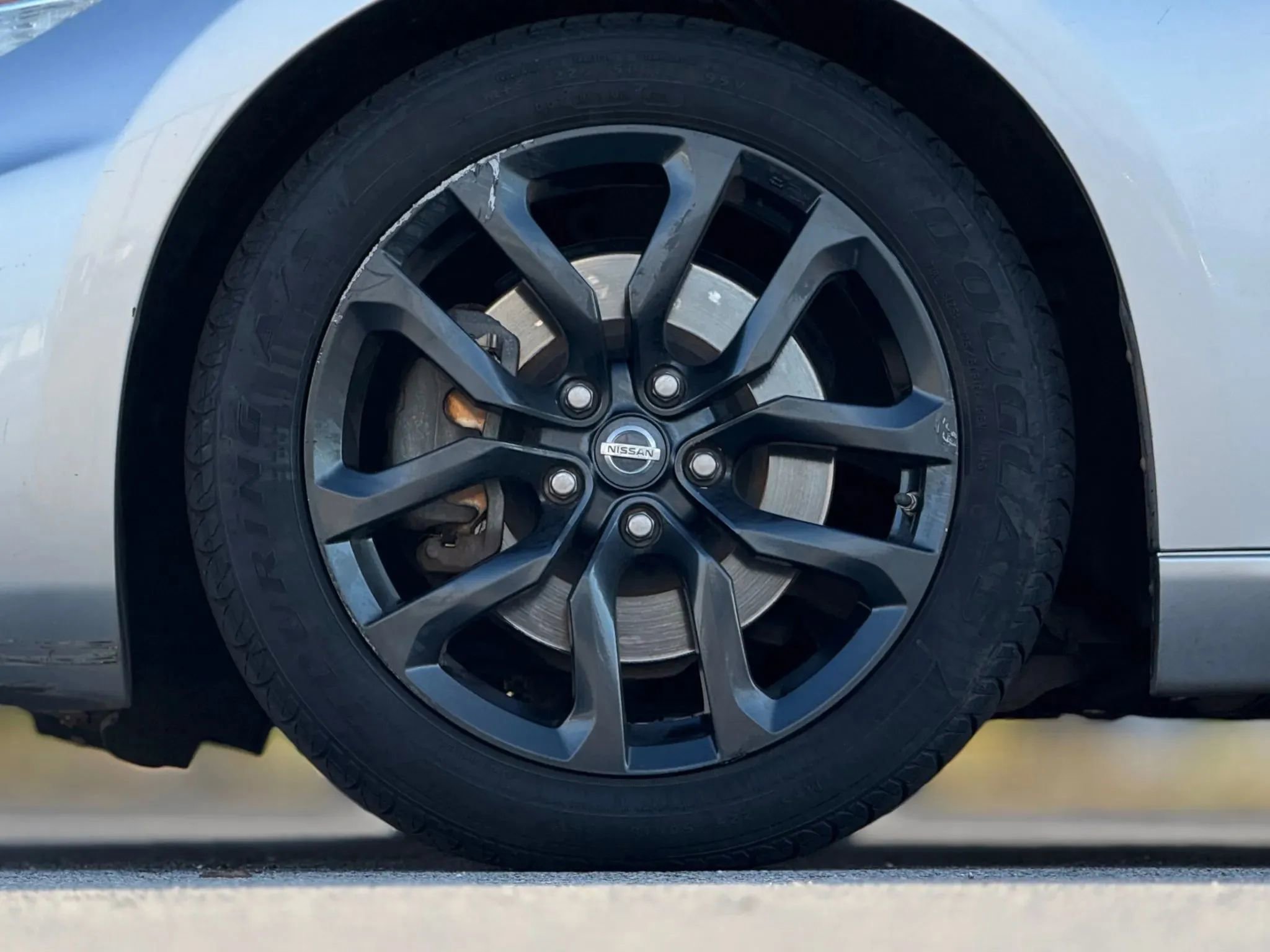 Used 2016 Nissan 370Z Coupe image 28