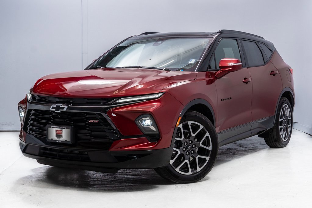 Used 2025 Chevrolet Blazer RS w/ Driver Confidence II Package image 1